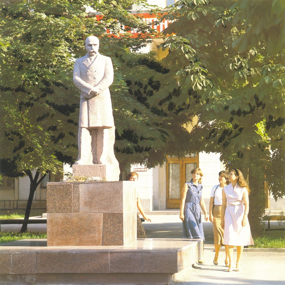 Памятник Т.Г. Шевченко